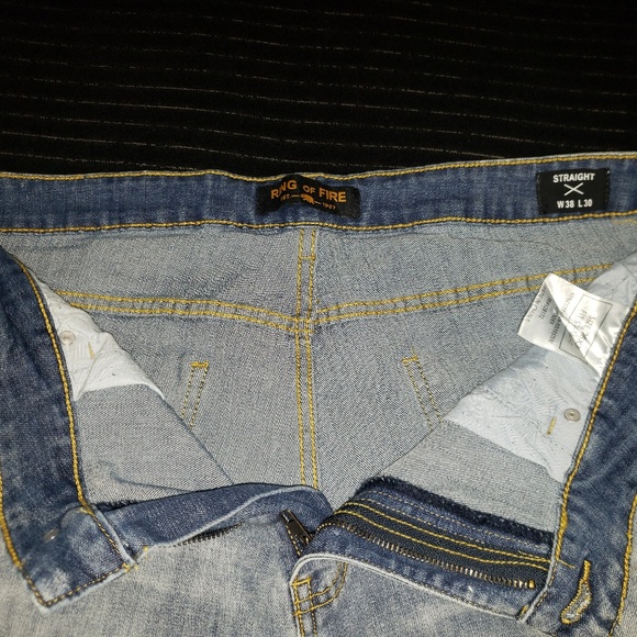 Ring of Fire jeans (Los Angeles) - Picture 3 of 5